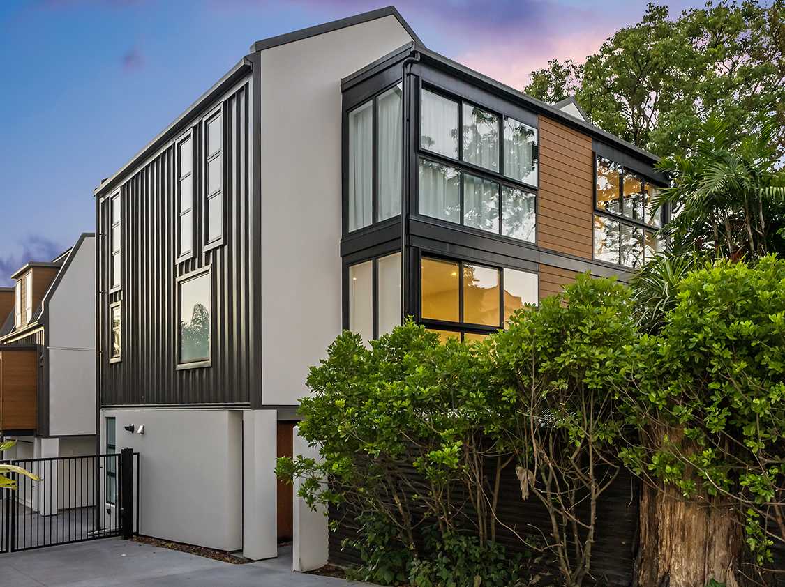 Parnell Oaks Apartments